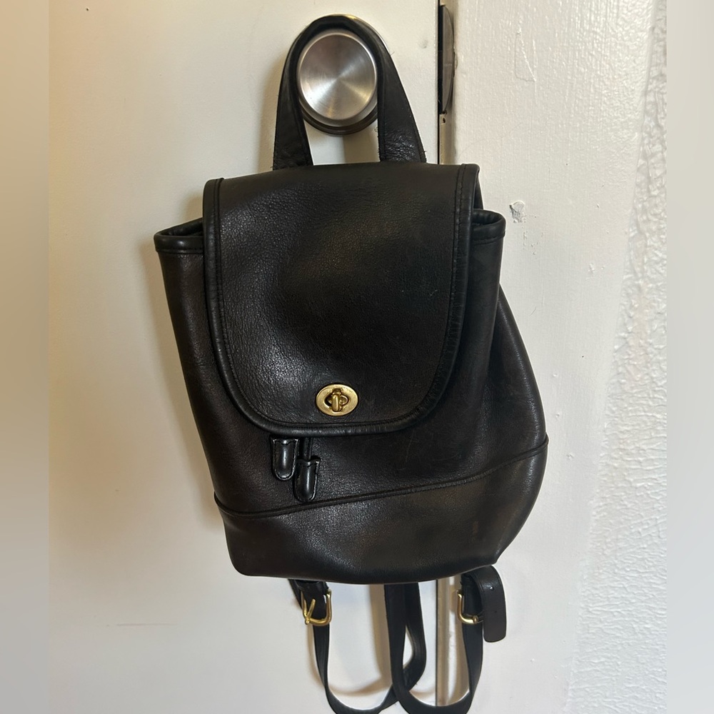 VINTAGE RARE black leather coach backpack